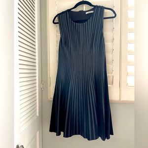 Baiky44 black leather accent dress